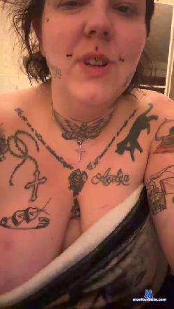 Plume95 cam4 live cam performer profile