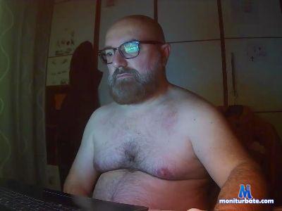 buburm cam4 bicurious performer from Republic of Italy  