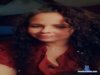 AverysHugeTits cam4 bicurious performer from United States of America smoke masturbation bigass AssToMouth cum anal amateur 