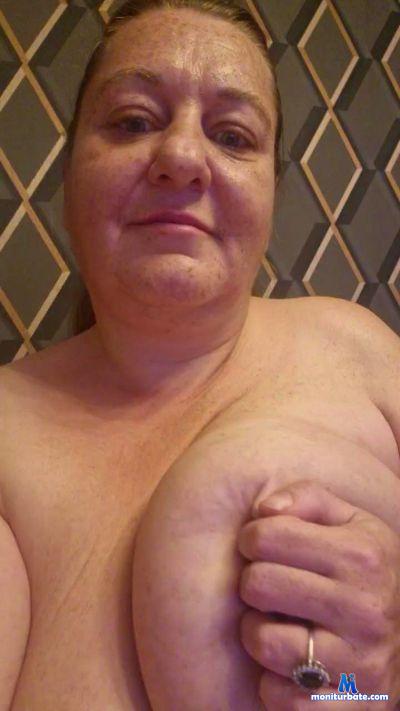 biggguk_sexy cam4 bisexual performer from United Kingdom of Great Britain & Northern Ireland  