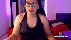miaglassess_23 cam4 live cam performer profile