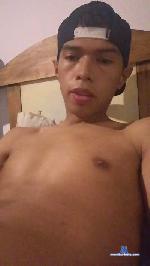 Jess_9810 cam4 livecam show performer room profile
