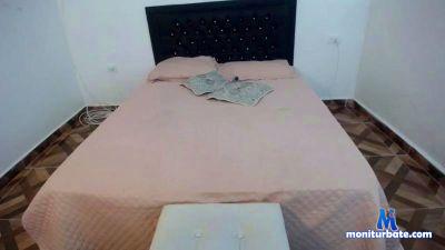 violetaivanova3 cam4 bisexual performer from Republic of Colombia  