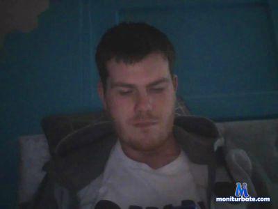 lukk31 cam4 bisexual performer from United Kingdom of Great Britain & Northern Ireland  