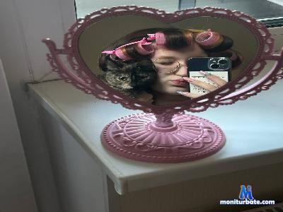 OttilieBroady cam4 straight performer from French Republic squirt C2C masturbation schoolgirl striptease cute spanking 
