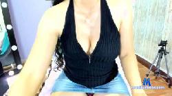 di4n4 cam4 live cam performer profile