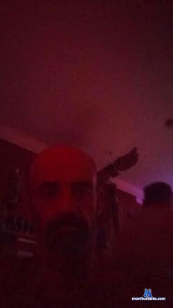 Bisexualbeast cam4 live cam performer profile