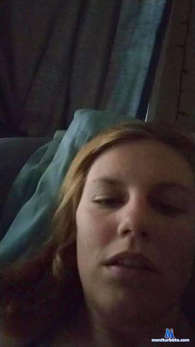 Samiam2016 cam4 bisexual performer from United States of America  