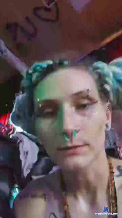 Dhaliamoon cam4 bisexual performer from United States of America  