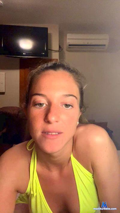 annahotbabe cam4 bisexual performer from Kingdom of Spain  