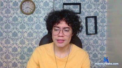 comesexwild09 cam4 straight performer from Republic of the Philippines  