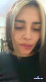Morochalaru cam4 livecam show performer room profile