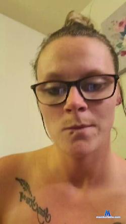 TripleB1721 cam4 live cam performer profile