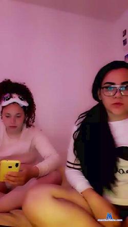 bicurious_girls cam4 live cam performer profile