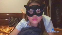 RemonaQueen cam4 live cam performer profile