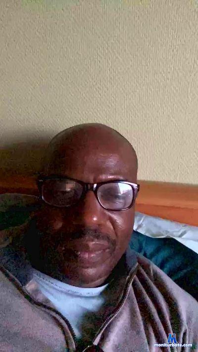 Jeanfifou972 cam4 straight performer from French Republic  