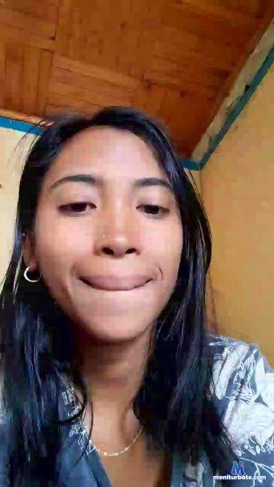 shining_hot cam4 unknown performer from Republic of Madagascar  