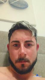 Realluis cam4 livecam show performer room profile