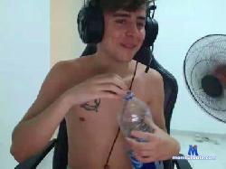 apolo72 cam4 live cam performer profile