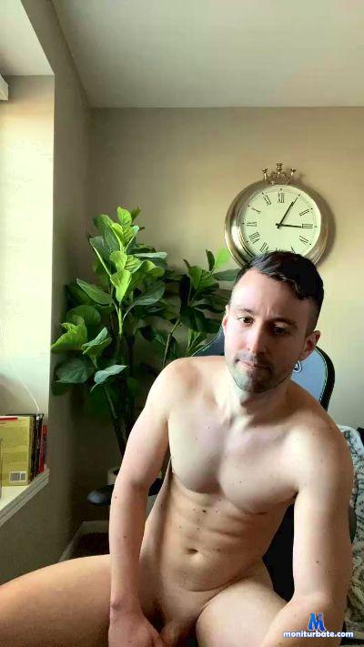 cornhusker49 cam4 straight performer from United States of America  