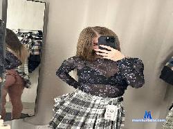 EllenCrystals cam4 live cam performer profile