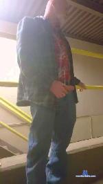 Rozzxer cam4 livecam show performer room profile