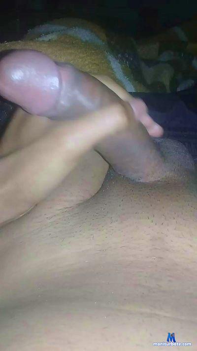 JoaoSzza cam4 straight performer from Federative Republic of Brazil  