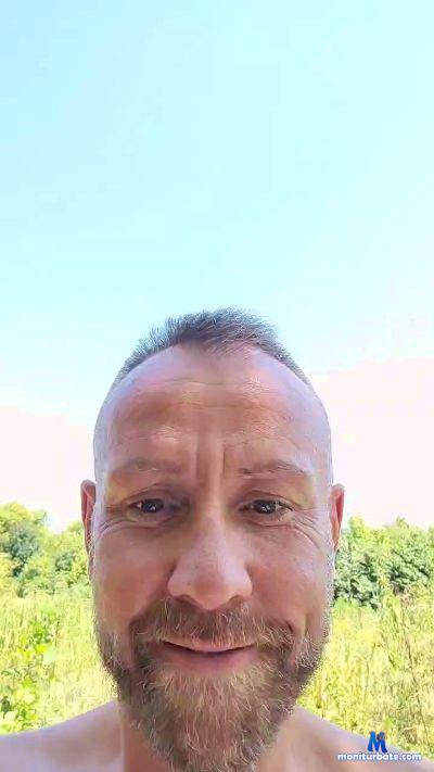 Barebackzg44 cam4 gay performer from Republic of Croatia  