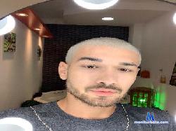 LuccasUniversit cam4 live cam performer profile