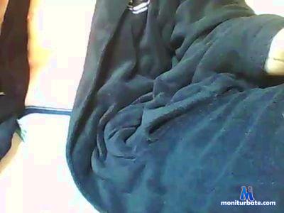 tomalone7 cam4 gay performer from Ireland  