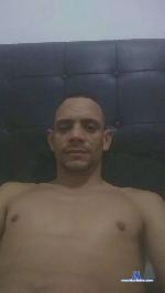 Thurzinho02 cam4 livecam show performer room profile