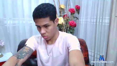 beezlebudd cam4 bisexual performer from United States of America amateur cum masturbation 