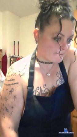 MnK4HotFun cam4 live cam performer profile