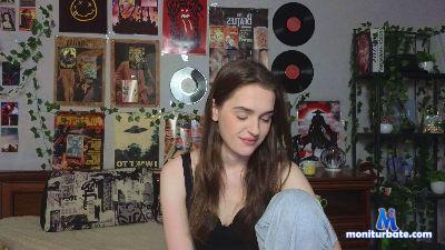 KimberKinne cam4 straight performer from United Arab Emirates spanking cute smoke striptease feet 