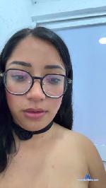 Emmyli98 cam4 livecam show performer room profile