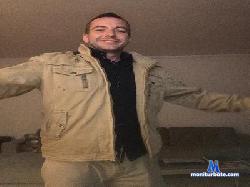 BrianCampos_81 cam4 live cam performer profile