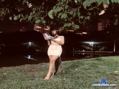 RainhaNatural cam4 unknown performer from Federative Republic of Brazil  