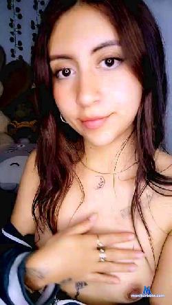 Cutexpeach cam4 live cam performer profile