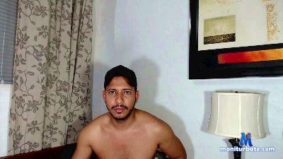 Thommerxxx cam4 bisexual performer from United States of America milk masturbation anal feet blowjob cum ass 