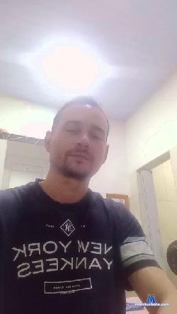 w00001 cam4 live cam performer profile