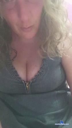 Bucetaordinaria cam4 live cam performer profile
