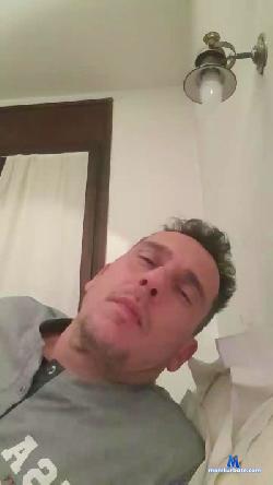 kringel3 cam4 live cam performer profile