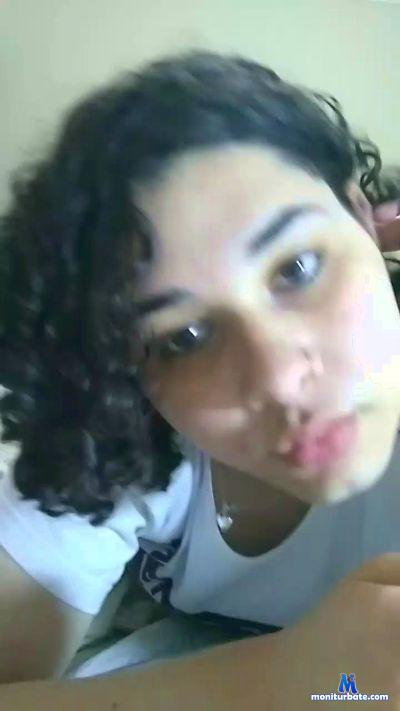 yara_fun cam4 unknown performer from Federative Republic of Brazil  