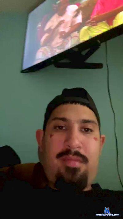 bigdickass3 cam4 straight performer from United States of America Cum masturbation ass cock male shaved 