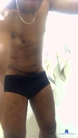Roberto_socc cam4 live cam performer profile
