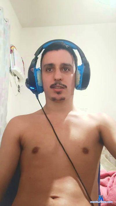 mlvadao cam4 straight performer from Federative Republic of Brazil  