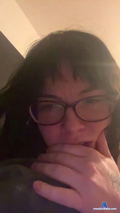 Lena474 cam4 bisexual performer from United Kingdom of Great Britain & Northern Ireland  