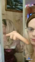 Badgirltaylor cam4 livecam show performer room profile