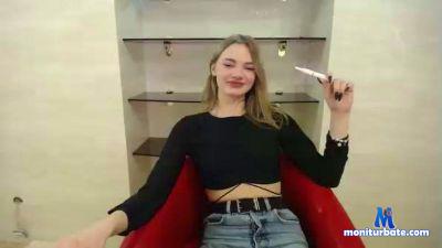 Light_Soull cam4 bisexual performer from Republic of Italy new usa blondegirl asian biglips 
