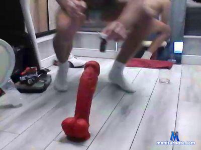 Maskfungag cam4 gay performer from United Kingdom of Great Britain & Northern Ireland dildo hairy dirtysocks throatfuck 